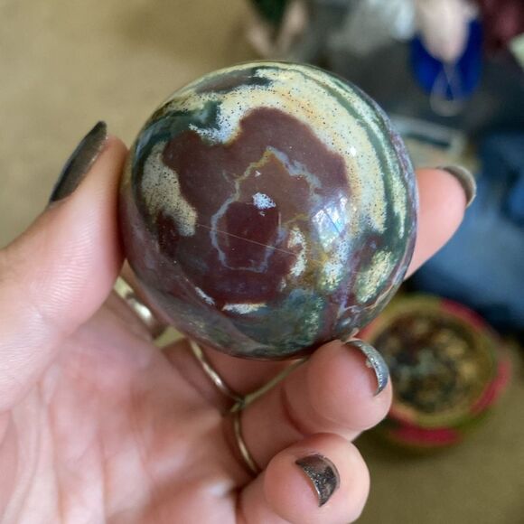 Speckled multicolor ocean jasper polished sphere 🌊 with stand - Picture 6 of 6